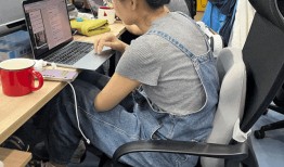 “网红”护腰坐垫，可能加速腰椎退变